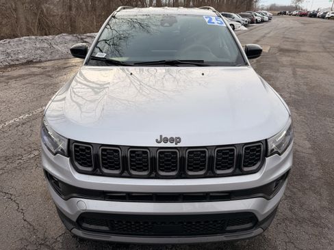 Used 2025 Jeep Compass Latitude w/ Altitude Special Edition image 7
