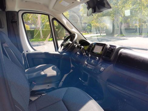 Used 2023 RAM ProMaster 2500 image 16