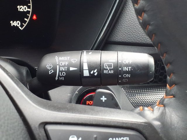 Used 2025 Honda CR-V Sport image 28