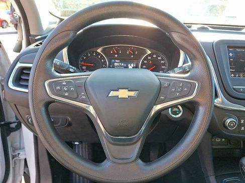 Used 2023 Chevrolet Equinox LT w/ LPO, Floor Liner Package image 21