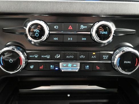 New 2026 Ford F250 Platinum AWD/4WD image 17