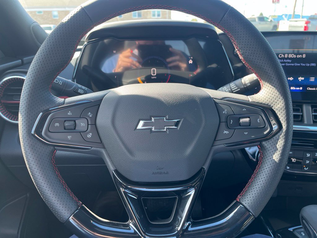 New 2026 Chevrolet Trax RS w/ Driver Confidence Package FWD image 18