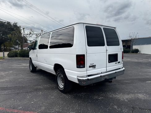 Used 2010 Ford E-350 and Econoline 350 XL image 7