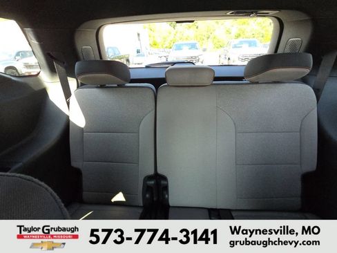 Used 2026 Chevrolet Traverse LT w/ Driver Confidence Package FWD image 31