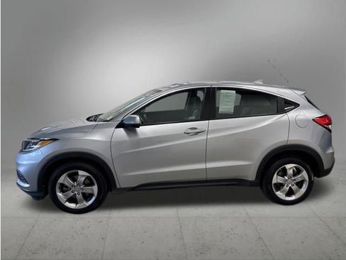 Used 2021 Honda HR-V LX image 2