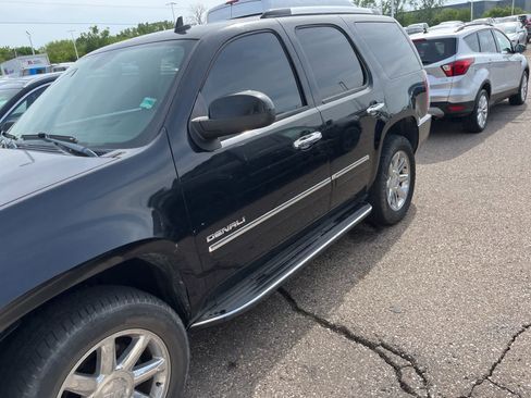 Used 2012 GMC Yukon Denali AWD/4WD image 7