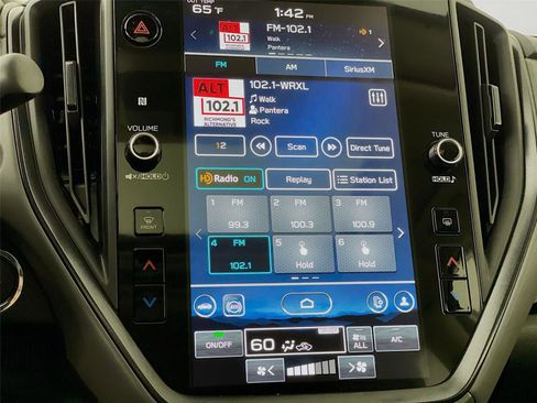 New 2026 Subaru Crosstrek 2.5i Limited w/ Crosstrek Mirror Package image 11