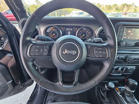 Used 2020 Jeep Wrangler Sport image 16