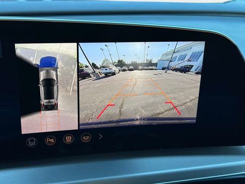New 2026 Cadillac Lyriq Sport AWD/4WD image 28