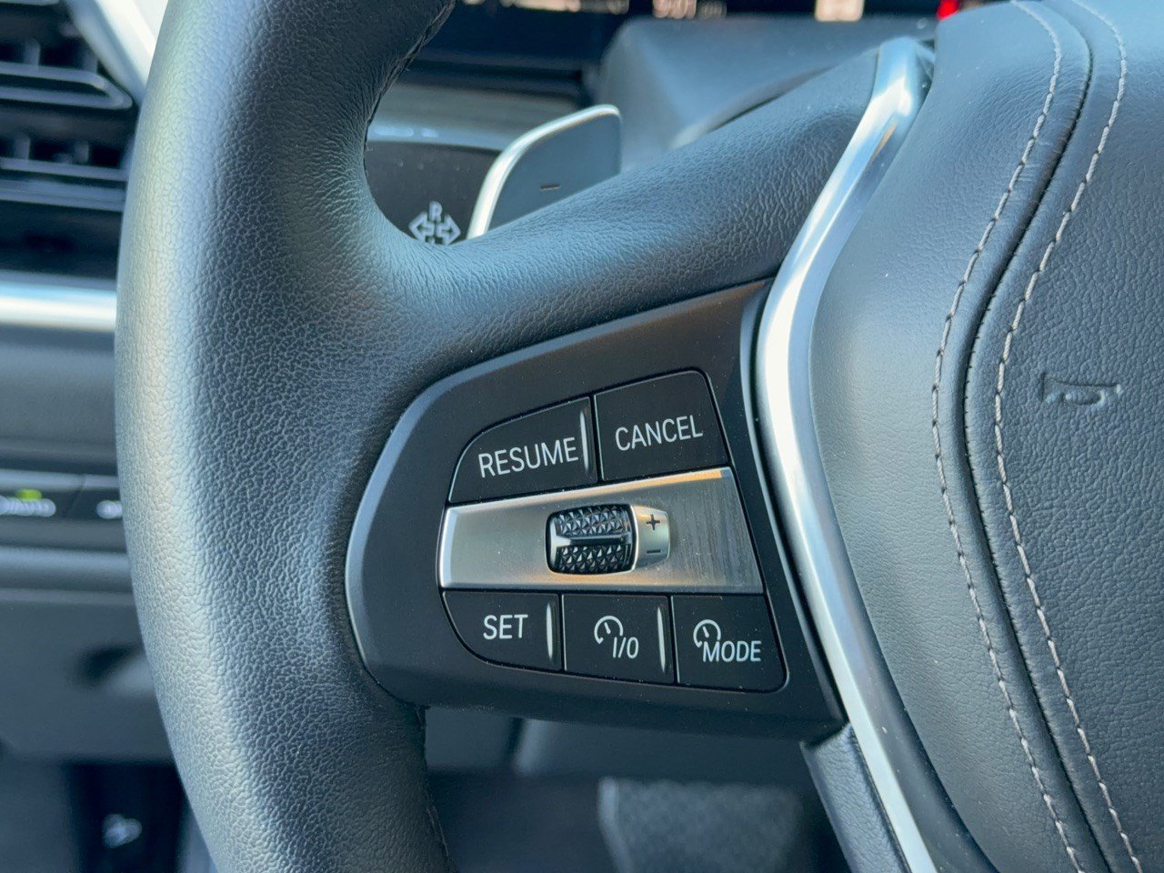 Used 2026 BMW X5 sDrive40i w/ Premium Package RWD image 18