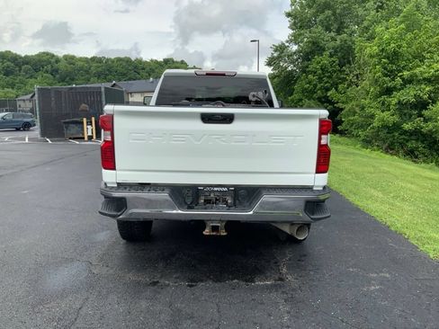 Used 2023 Chevrolet Silverado 2500 LT w/ Convenience Package AWD/4WD image 13