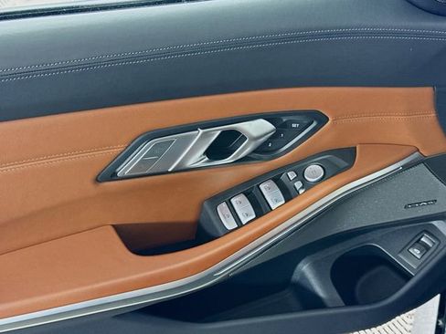 Used 2025 BMW M3 Competition w/ Executive Package image 18