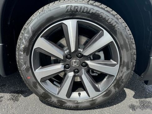 New 2025 Honda Pilot Elite image 15