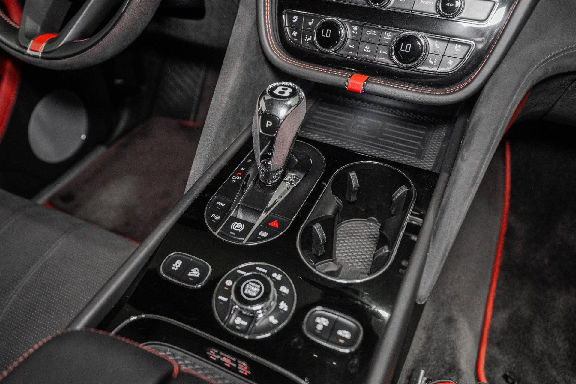 Used 2021 Bentley Bentayga Speed AWD/4WD image 32