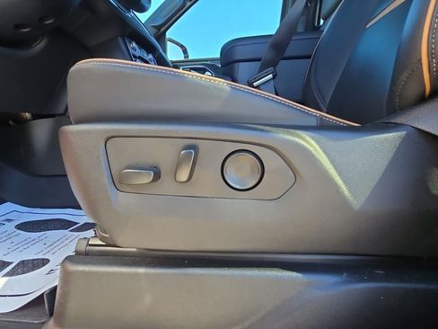 Used 2024 GMC Yukon AT4 w/ AT4 Premium Plus Package image 29