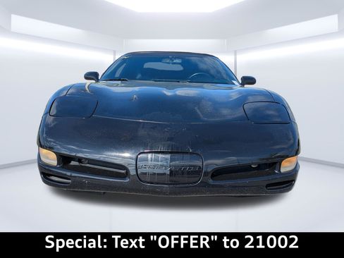 Used 1999 Chevrolet Corvette Convertible w/ Memory Pkg image 8