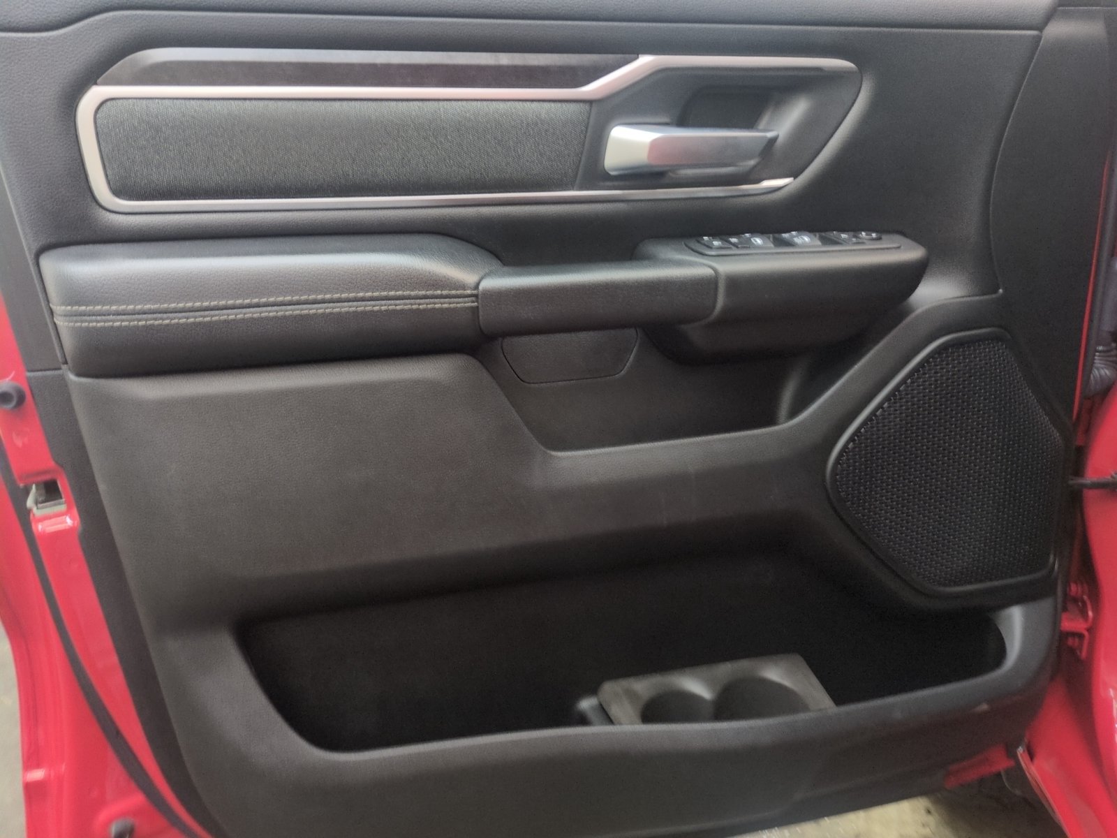Used 2019 RAM 1500 Big Horn AWD/4WD image 10