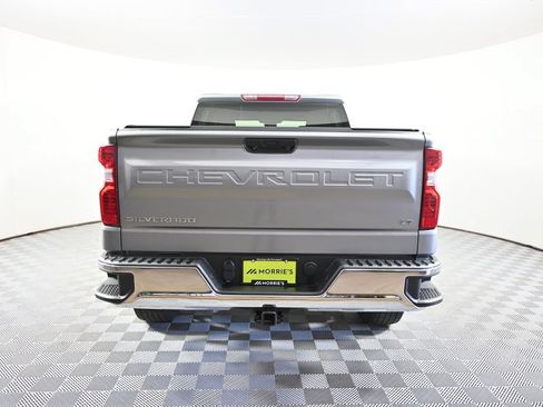 Used 2023 Chevrolet Silverado 1500 LT AWD/4WD image 5