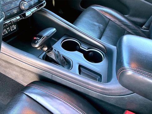 Used 2024 Dodge Durango GT image 15