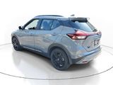 Used 2021 Nissan Kicks SR image 3