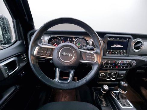 Certified 2019 Jeep Wrangler Unlimited Sahara image 10