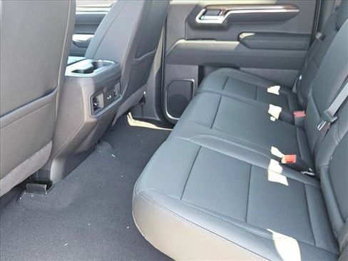 New 2026 Chevrolet Silverado 1500 LT Trail Boss w/ Convenience Package II AWD/4WD image 16
