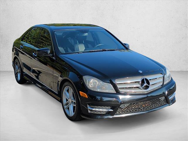 Used 2013 Mercedes-Benz C 300 4MATIC Sedan image 3