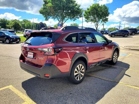 Used 2023 Subaru Outback Premium AWD/4WD image 5
