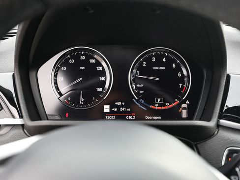 Used 2018 BMW X1 xDrive28i w/ Convenience Package AWD/4WD image 13