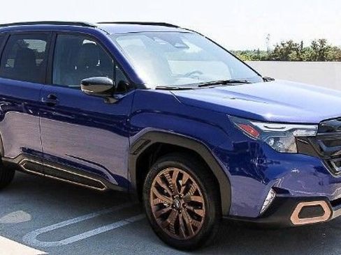 Used 2025 Subaru Forester Sport AWD/4WD image 6