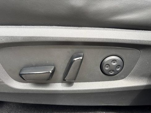Used 2026 INFINITI QX60 Luxe w/ Cargo Package AWD/4WD image 36