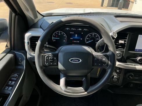 Used 2022 Ford F150 XLT w/ Trailer Tow Package AWD/4WD image 12