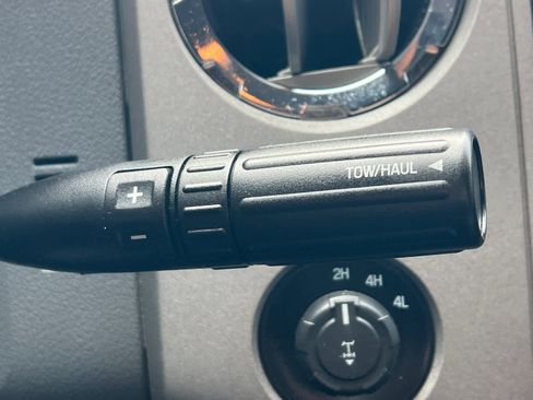 Used 2016 Ford F250 XLT w/ XLT Premium Package image 20