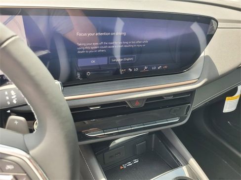 New 2025 Buick Envision Sport Touring image 21