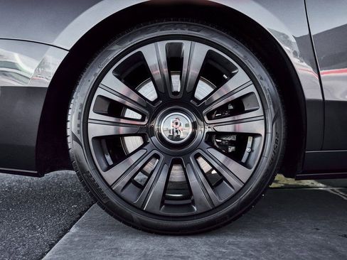 Used 2023 Rolls-Royce Ghost AWD/4WD image 19