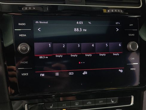 Used 2019 Volkswagen GTI SE w/ SE Experience Package image 30