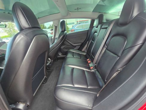 Used 2018 Tesla Model 3 Long Range RWD image 16