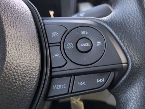 New 2026 Toyota Corolla Cross L image 15