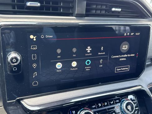 Used 2024 GMC Sierra 2500 AT4 w/ AT4 Premium Plus Package image 16