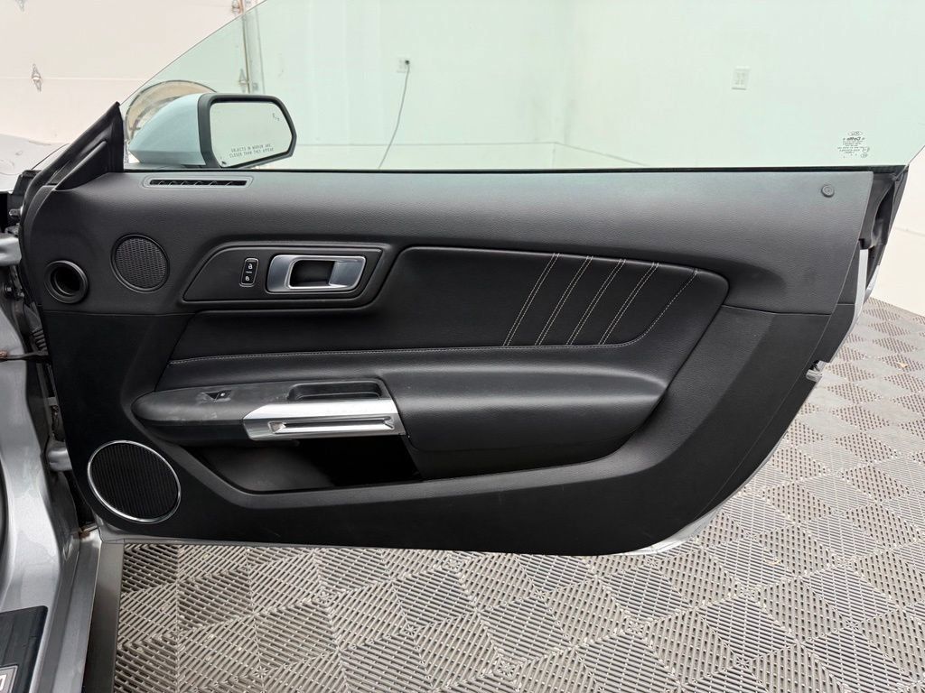 Used 2023 Ford Mustang Premium RWD image 31
