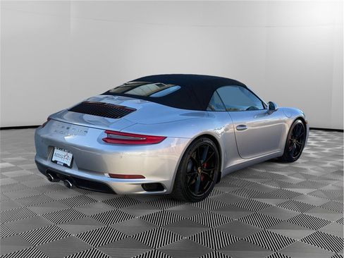 Used 2017 Porsche 911 Carrera S RWD image 5