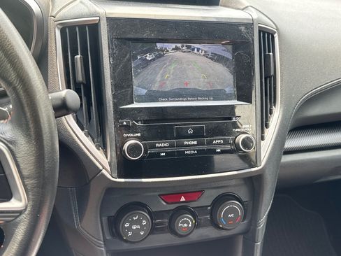 Used 2019 Subaru Crosstrek 2.0i Premium w/ Eyesight System AWD/4WD image 11