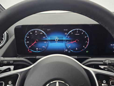 Certified 2023 Mercedes-Benz GLA 250 4MATIC image 37