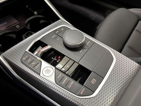 New 2026 BMW 430i Coupe w/ Parking Assistance Package image 17