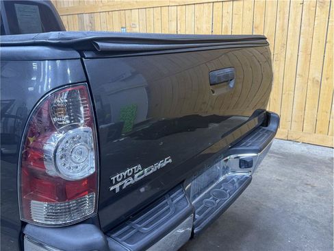Used 2012 Toyota Tacoma 4x4 Access Cab w/ SR5 Pkg image 7
