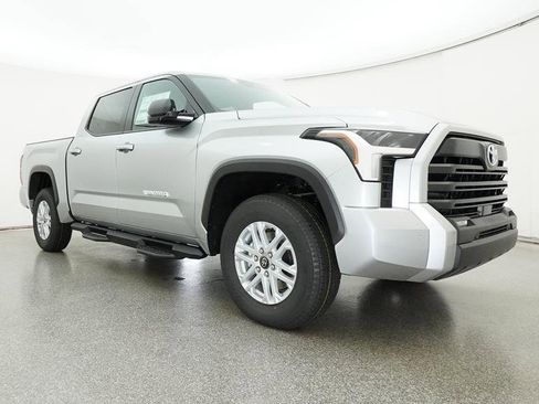 New 2025 Toyota Tundra SR5 w/ SR5 Premium Package image 21