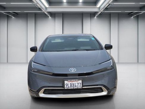 Used 2024 Toyota Prius Prime FWD image 2