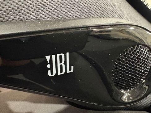 Used 2020 Toyota Avalon Limited w/ Advanced Safety Package image 8