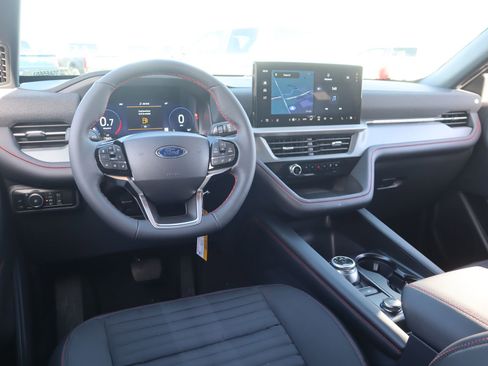 New 2026 Ford Explorer ST-Line w/ ST-Line Street Pack AWD/4WD image 2