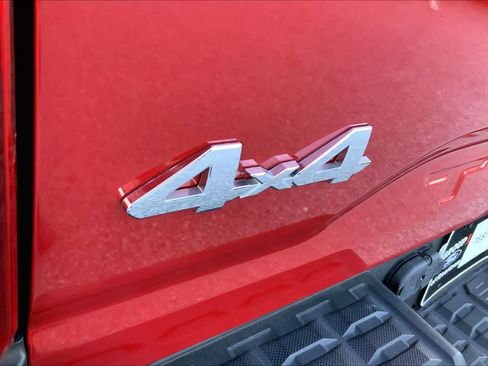 Used 2023 Toyota Tacoma SR5 w/ Technology Package image 30